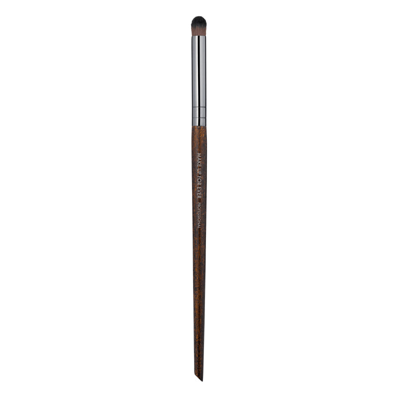 Precision Blender Brush - Medium - 216